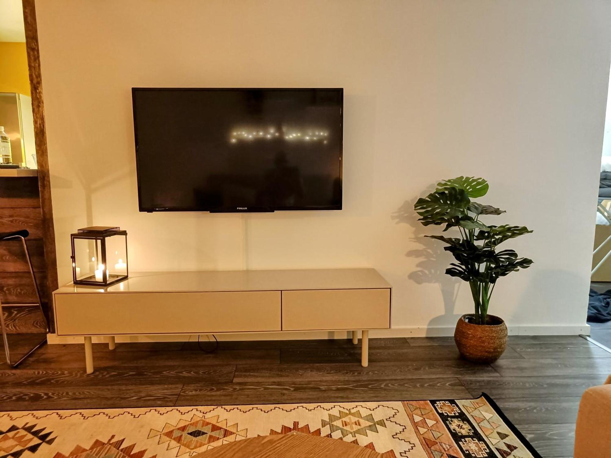 Big 88M2 Apartment In The Center Рованиеми Екстериор снимка