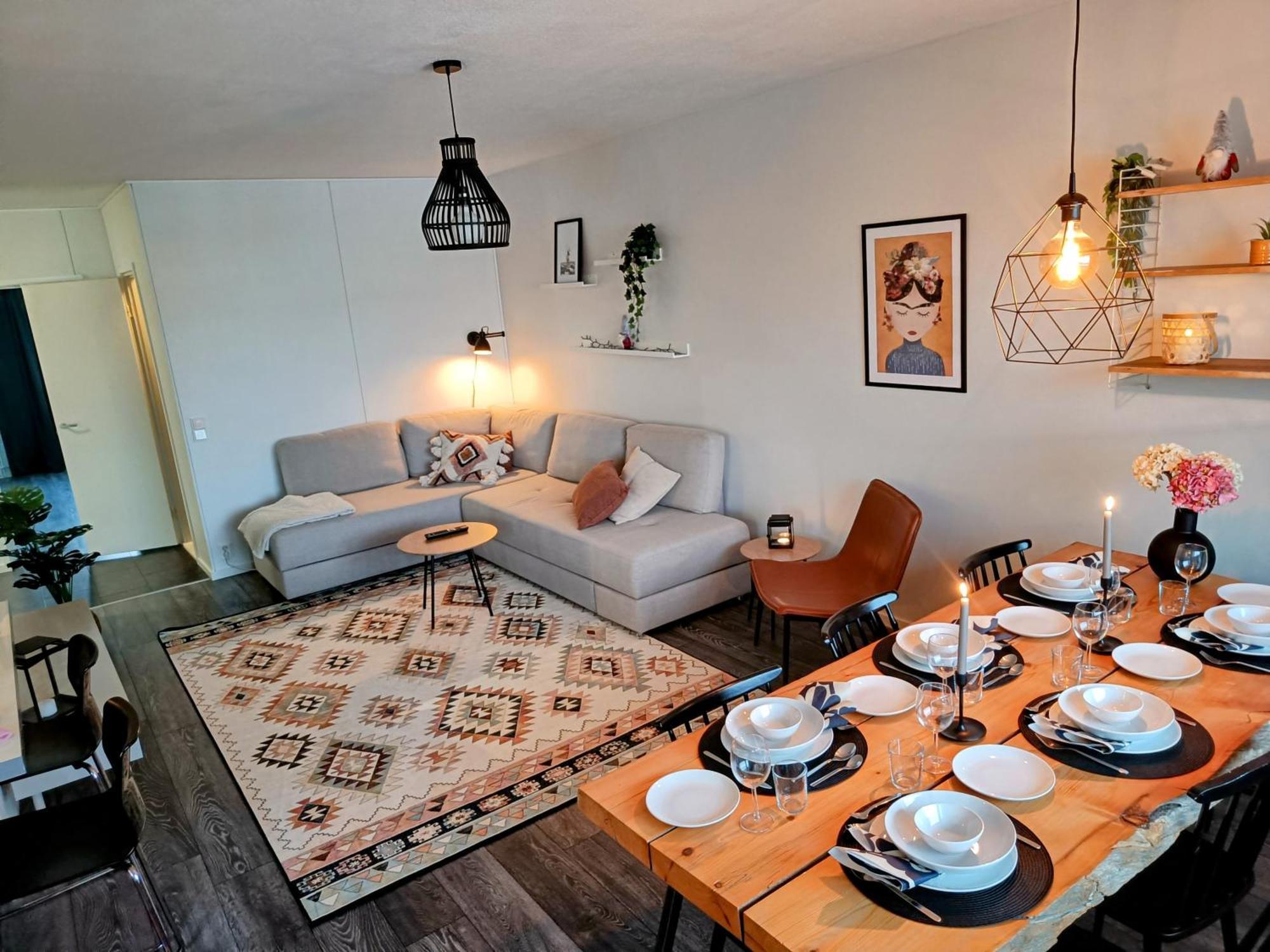 Big 88M2 Apartment In The Center Рованиеми Екстериор снимка